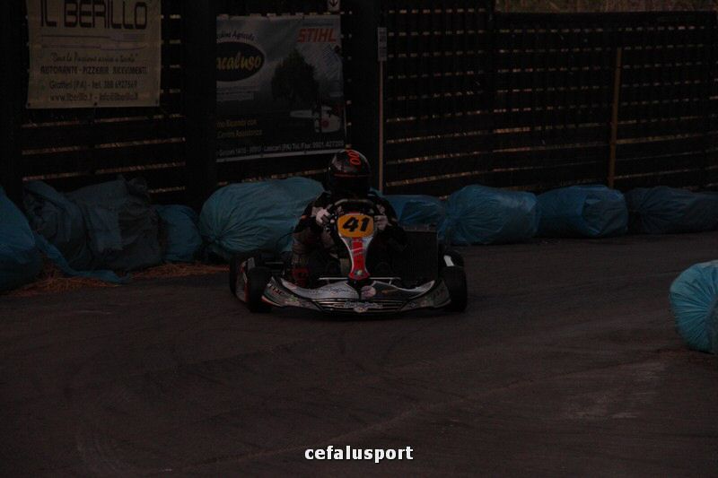111120 sport2 432_tn.jpg